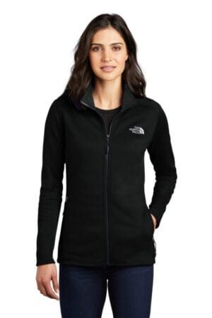THE NORTH FACE Athletics Fleece フーディパーカ 関税/送料込 NF0A7V62_tnfblack_model_front.jpg
