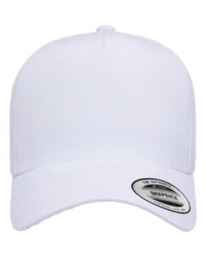 WHITE Yp classics 5389AP 5-panel snapback with perforated cap