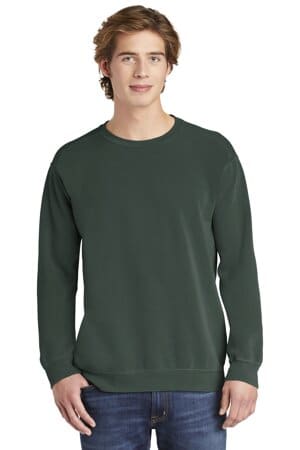 custom crewneck embroidery