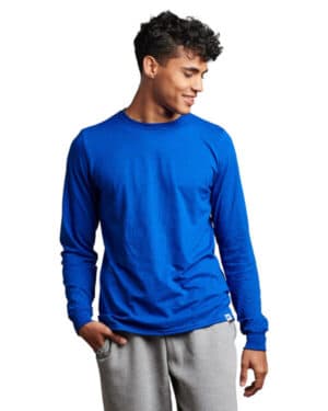 ROYAL 64LTTM unisex essential performance long-sleeve t-shirt