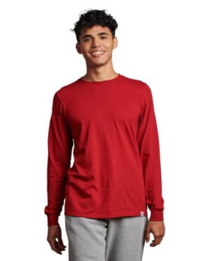 64LTTM unisex essential performance long-sleeve t-shirt