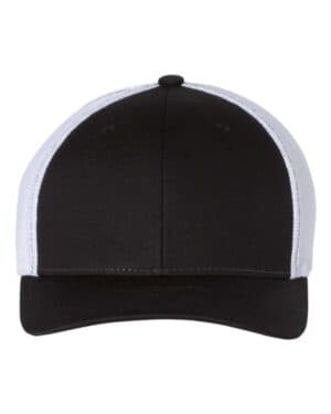 BLACK/ WHITE Richardson 110 r-flex trucker cap