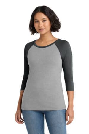 BLACK FROST/ GREY FROST BLACK FROST/ GREY FROST DM136L district women's perfect tri 3/4-sleeve raglan