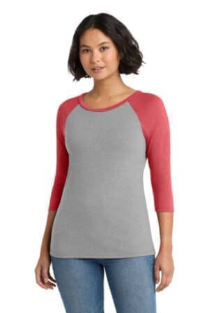 RED FROST/ GREY FROST DM136L district women's perfect tri 3/4-sleeve raglan