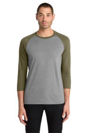 MILITARY GREEN FROST/ GREY FROST DM136 district perfect tri 3/4-sleeve raglan