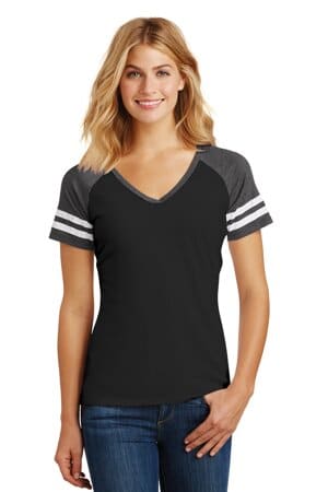 BLACK/ HEATHERED CHARCOAL DM476 district women's game v-neck tee