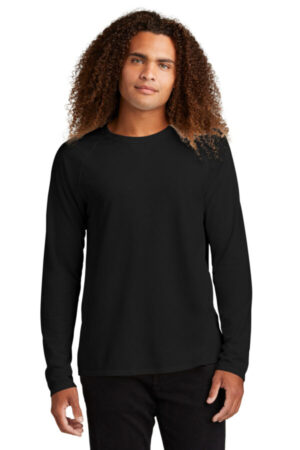 BLACK DT572 district featherweight french terry long sleeve crewneck