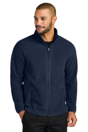 F700 port authority c-free raglan fleece