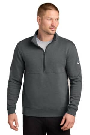 CHARCOAL HEATHER NKDX6718 nike club fleece sleeve swoosh 1/2-zip