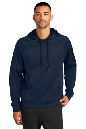 NKFD9735 nike therma-fit pocket pullover fleece hoodie