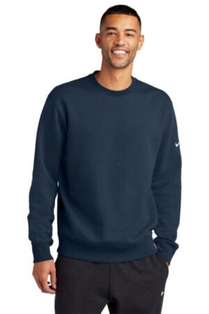 MIDNIGHT NAVY NKFD9863 nike club fleece sleeve swoosh crew