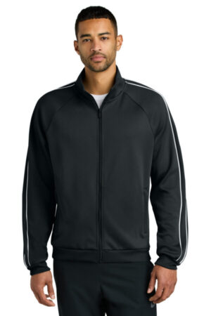 BLACK NKFQ4758 nike track jacket