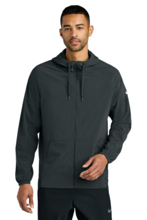 ANTHRACITE NKFQ4761 nike pro hooded jacket