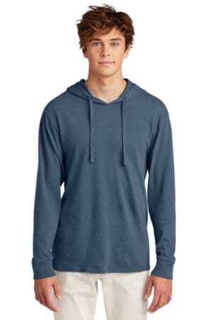 PC099H port & co beach wash garment-dyed pullover hooded tee