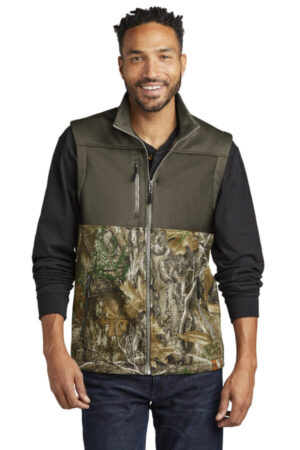 CARGO BROWN/ REALTREE EDGE RU604 russell outdoors realtree atlas colorblock soft shell vest