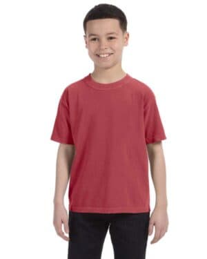 CRIMSON Comfort colors C9018 youth midweight t-shirt